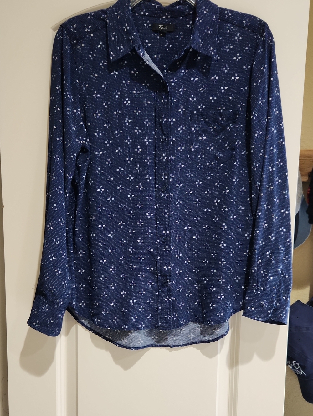 Rails 100% Silk Kate Starbright Long Sleeve Button Front Pocket Shirt Medium